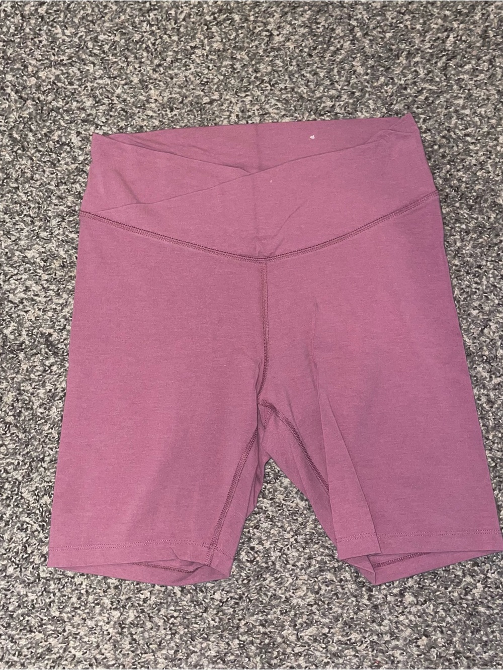 Old Navy High-Rise Bike Shorts in Mauve Rose